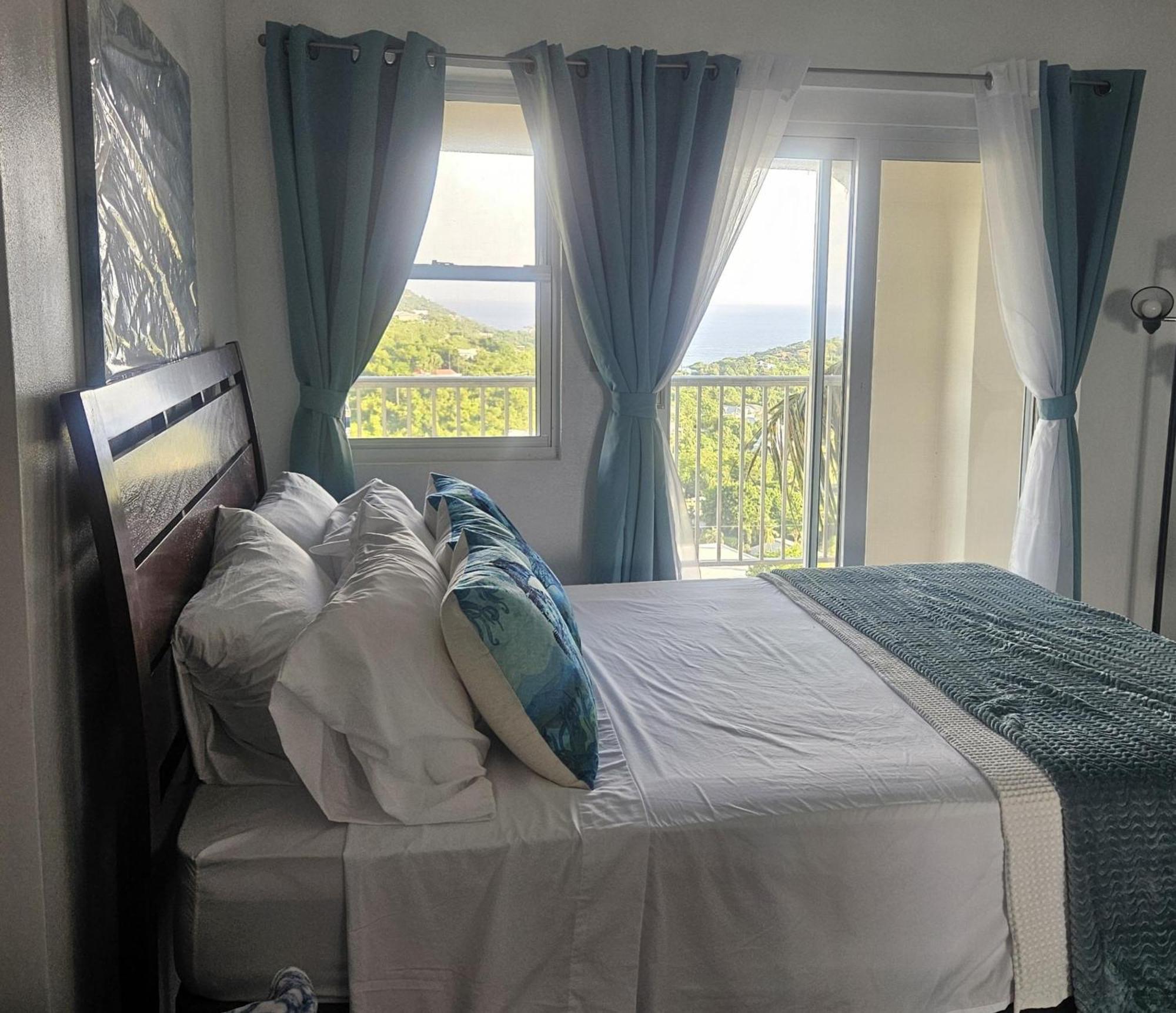 Immaculate Ocean Views Above The Westin Resort - Large Deck Cruz Bay Exterior photo